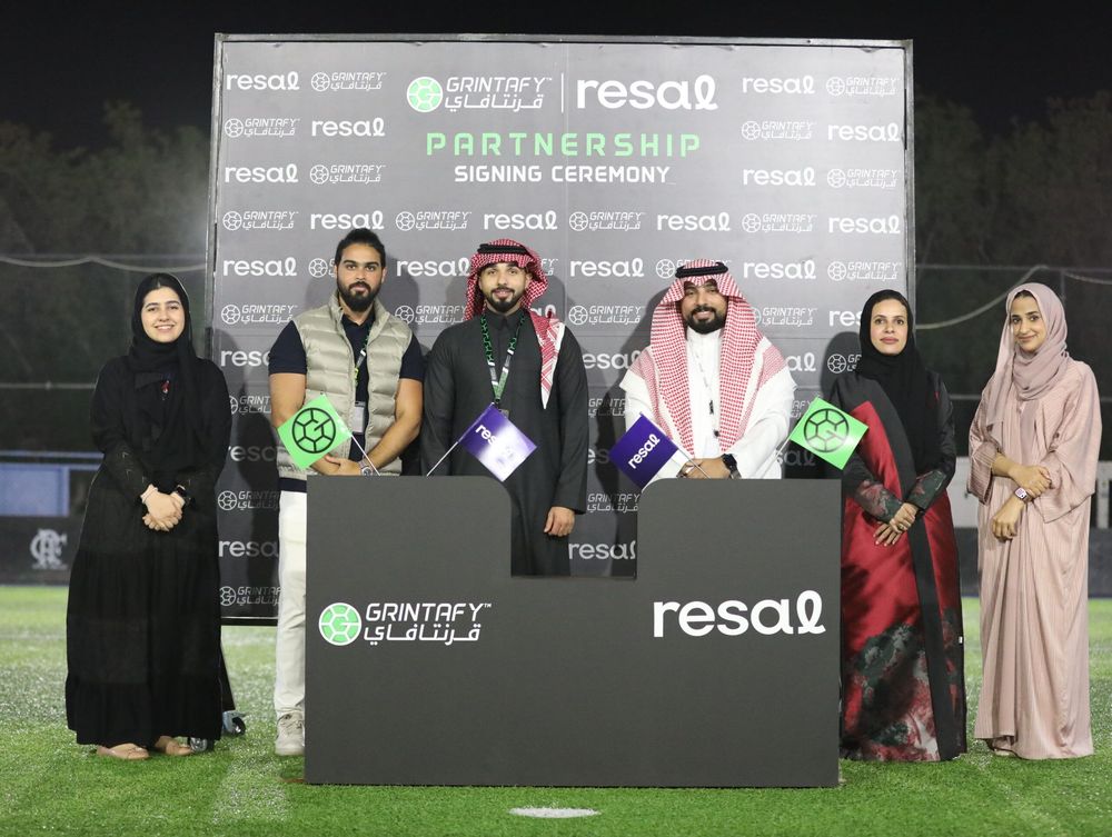 شراكة استراتيجية تجمع بين رسال وقرنتافاي لتمكين المجتمع الرياضي من الاستفادة من تجربة المكافآت الرقمية